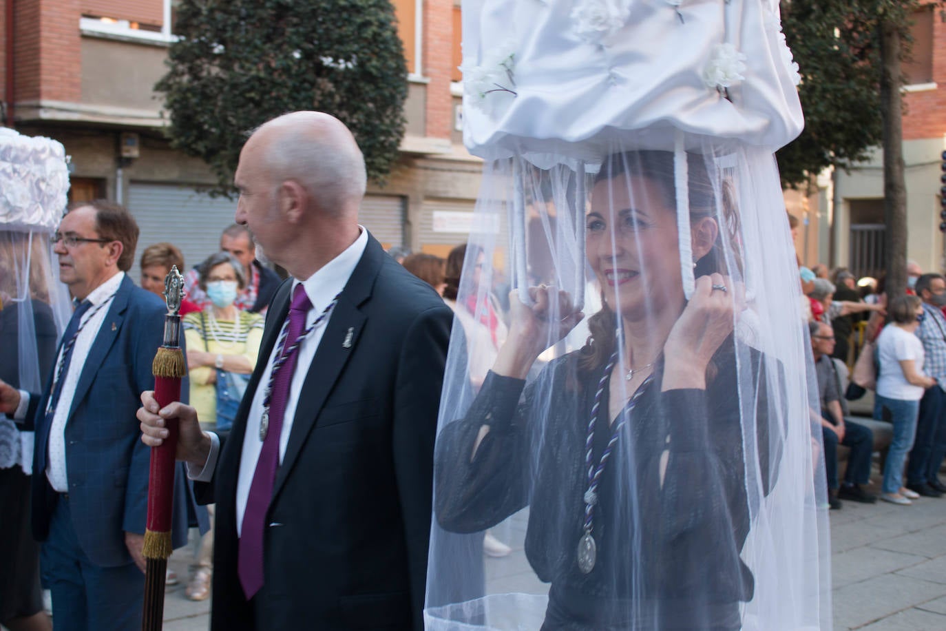 Fotos: Procesiones de Los Ramos y de Las Prioras en Santo Domingo de la Calzada