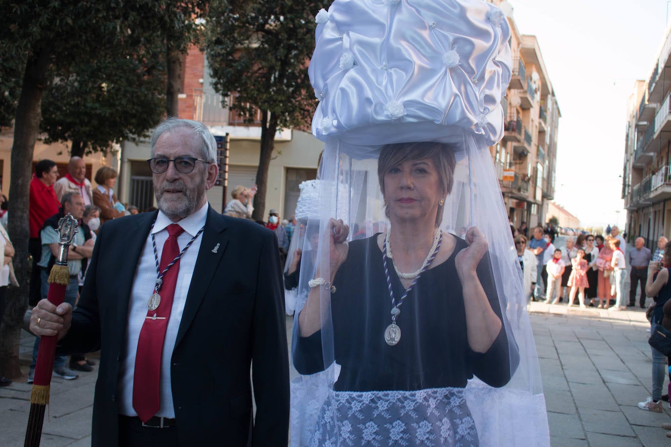 Fotos: Procesiones de Los Ramos y de Las Prioras en Santo Domingo de la Calzada