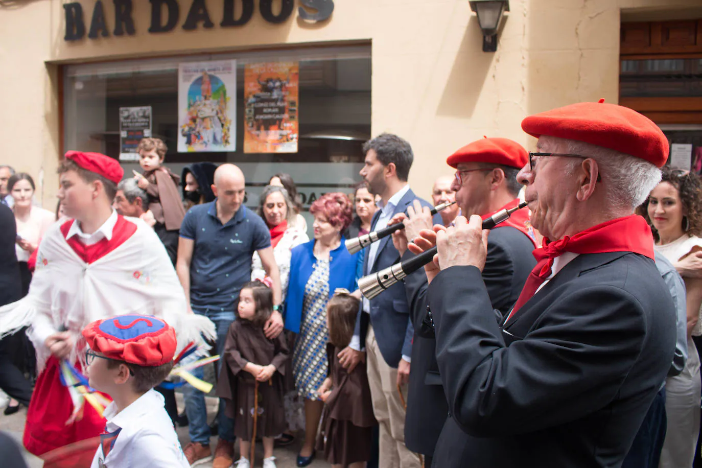 Fotos: Almuerzo y procesión del Santo en la festividad de Santo Domingo de la Calzada