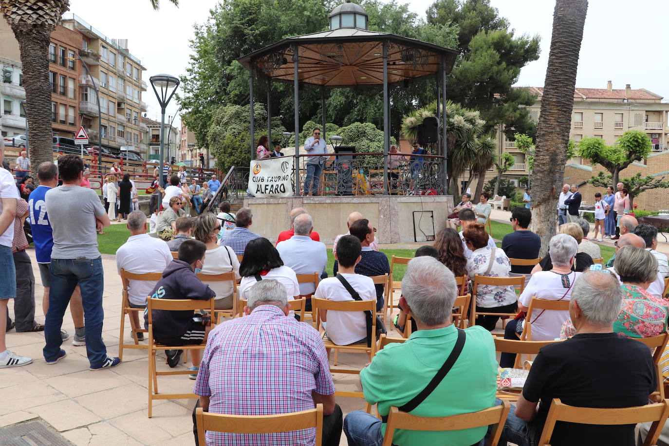 Fotos: Alfaro disfruta se la segunda jornada de las fiestas de Primavera