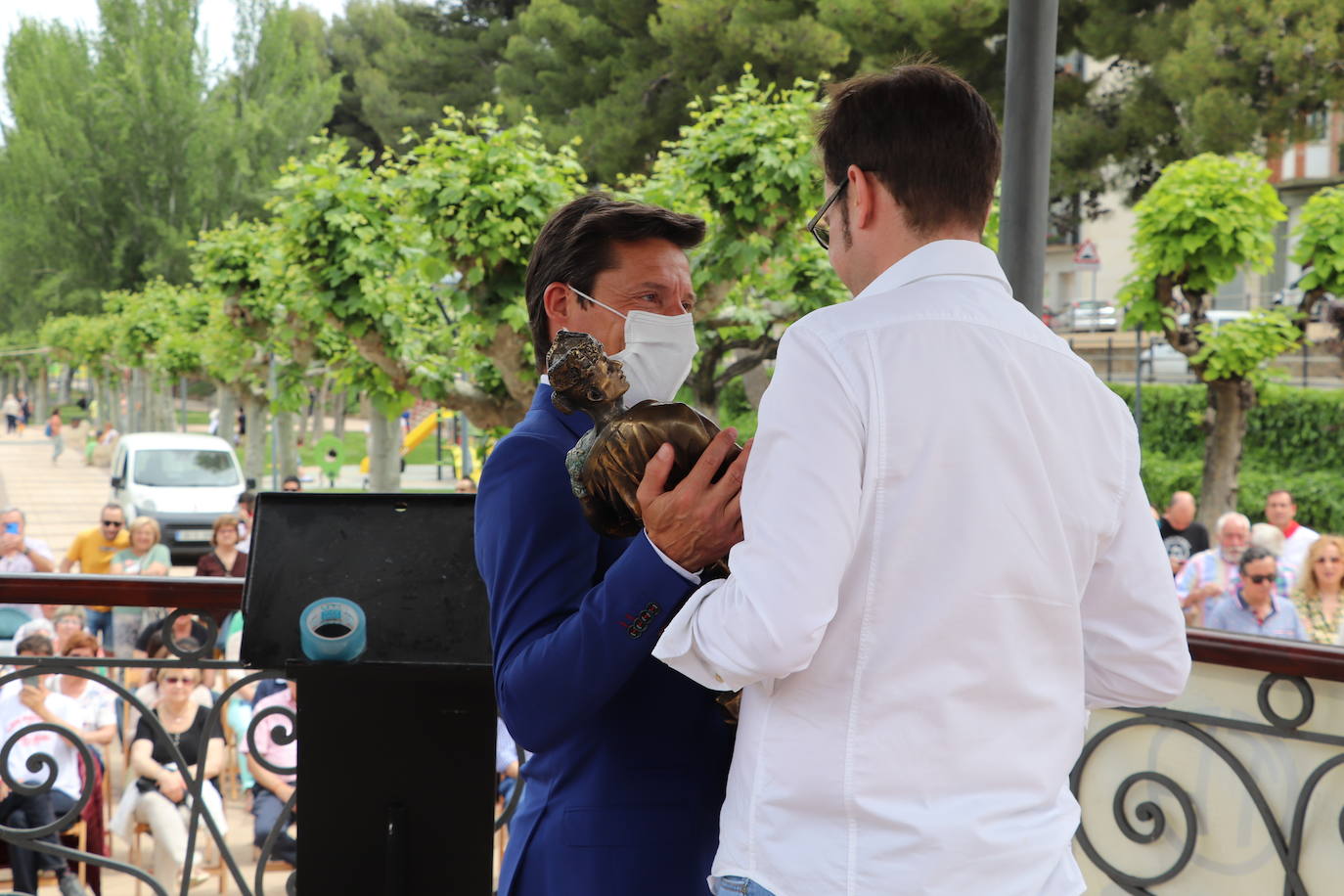 Fotos: Alfaro disfruta se la segunda jornada de las fiestas de Primavera