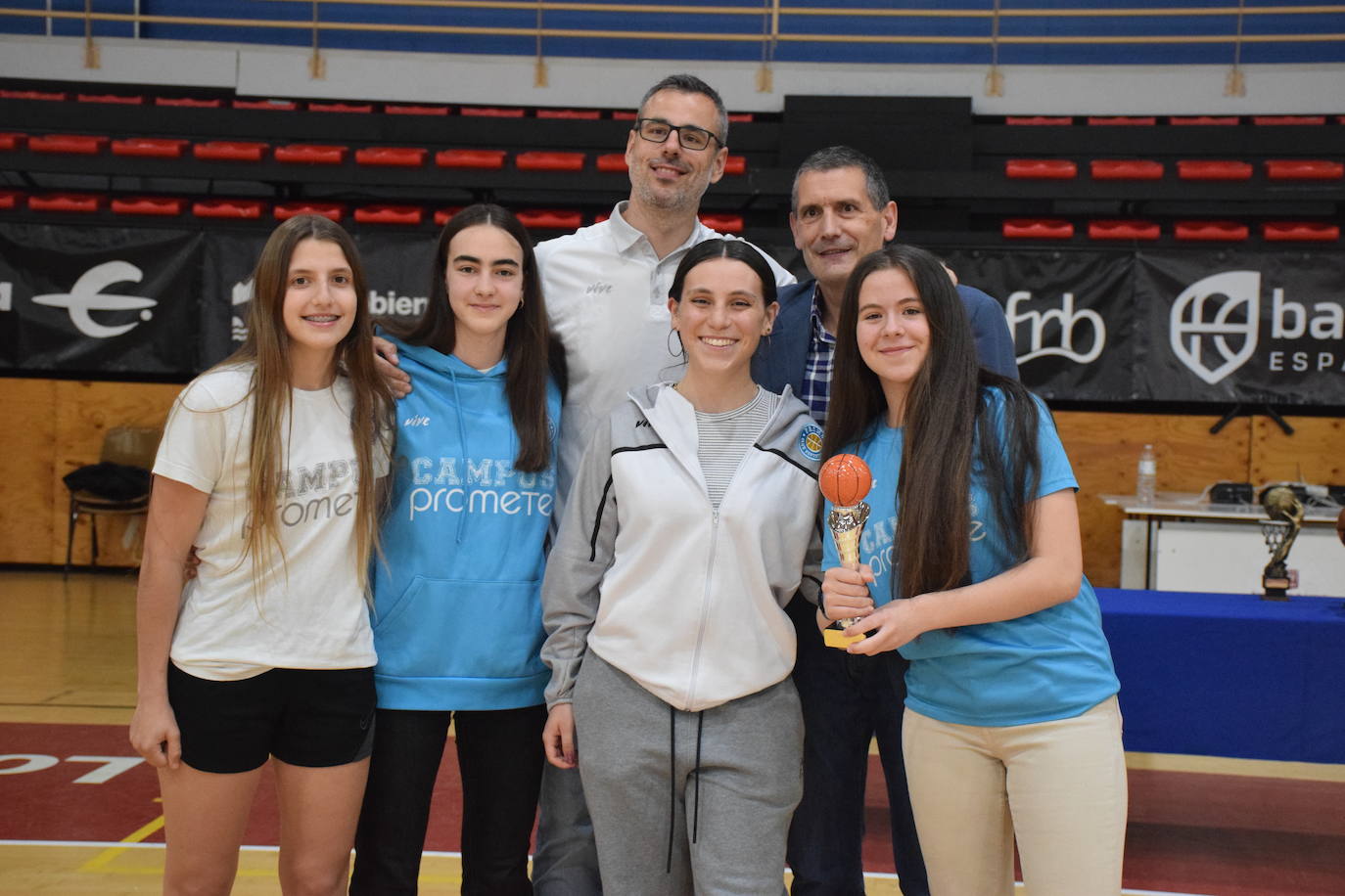 Fotos: Lobete acoge el Día del Baloncesto