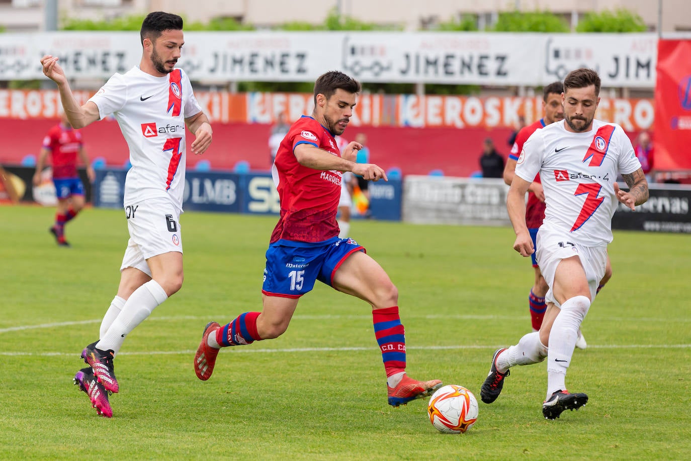 Fotos: El Calahorra cae ante el Rayo Majadahonda