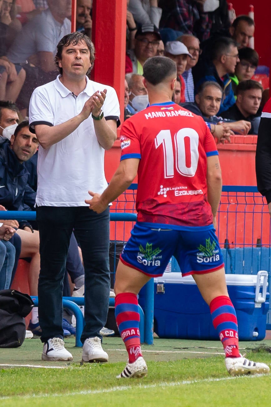 Fotos: El Calahorra cae ante el Rayo Majadahonda