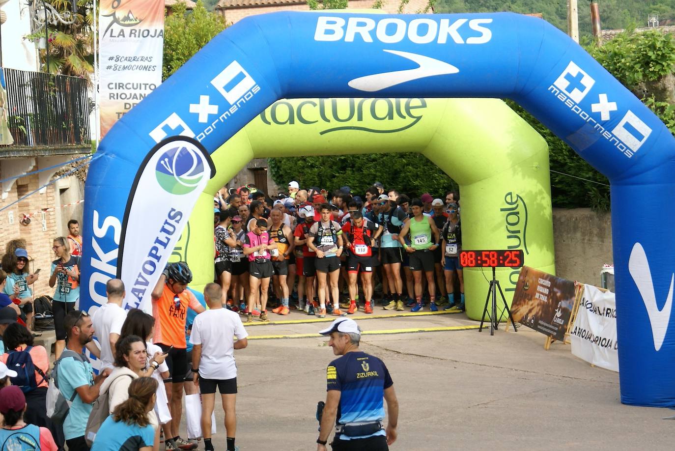 Fotos: Un total de 501 deportistas participaron en la séptima edición de la Matutrail Lavoplus