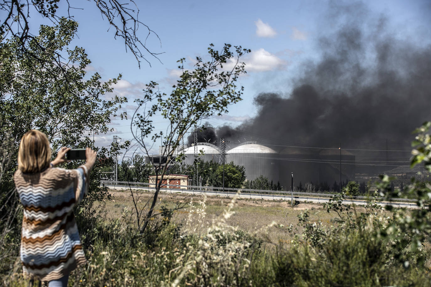 Fotos: Dos trabajadores mueren en una explosión en la planta de biodiésel de Calahorra