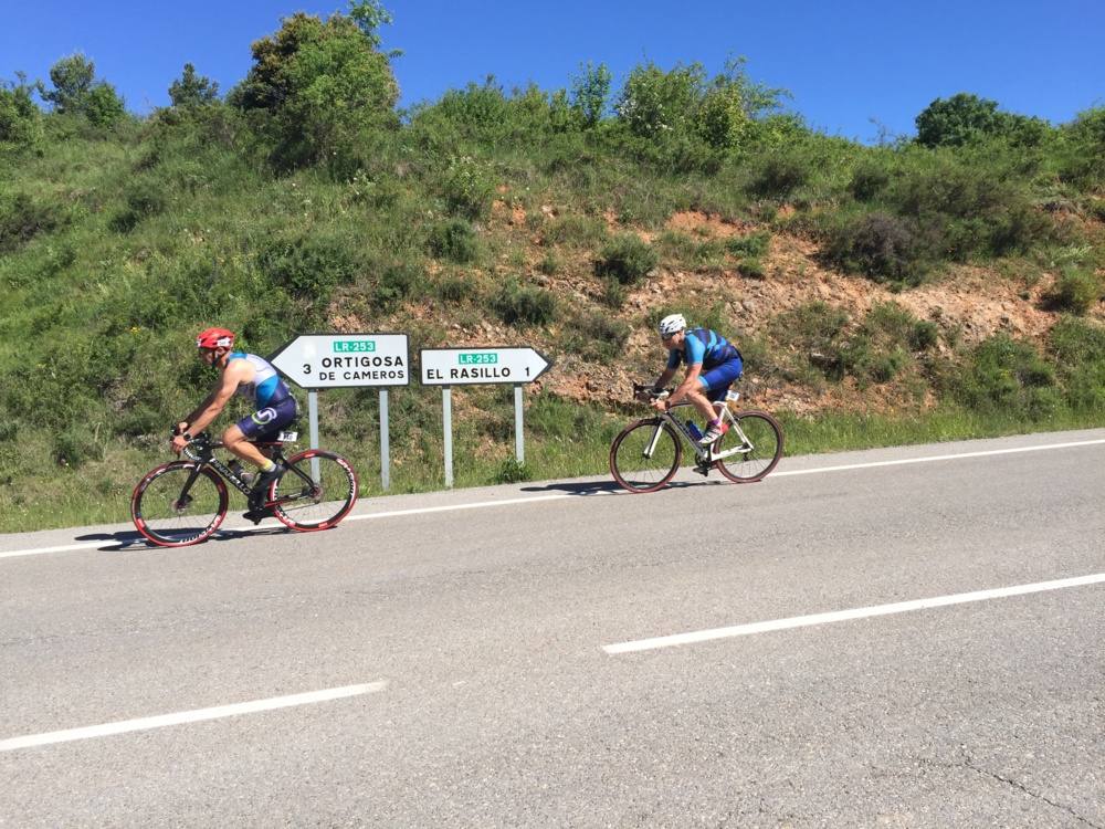 Fotos: Darío Pérez gana el triatlón Desafío El Rasillo