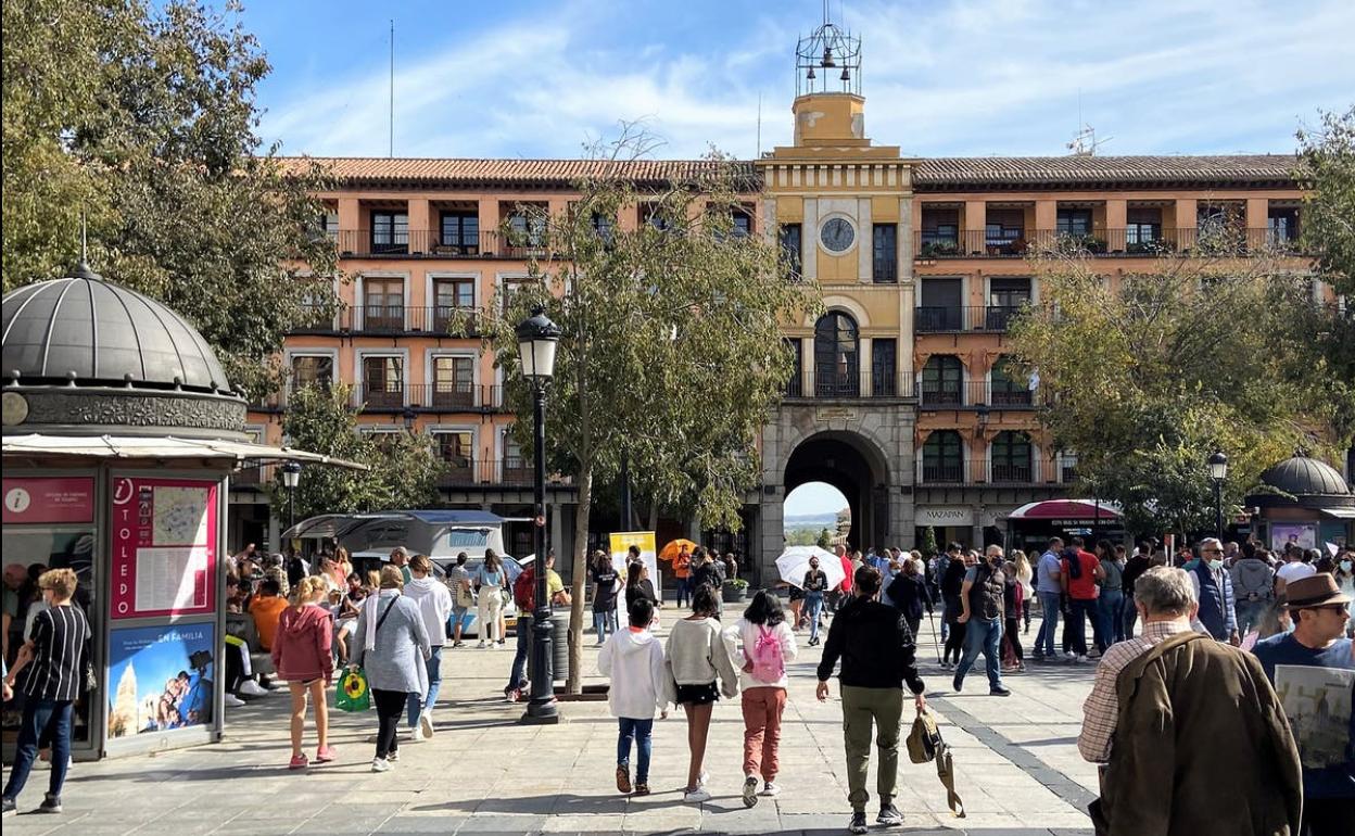 Propuestas para un modelo alternativo de turismo cultural urbano que evite la masificación