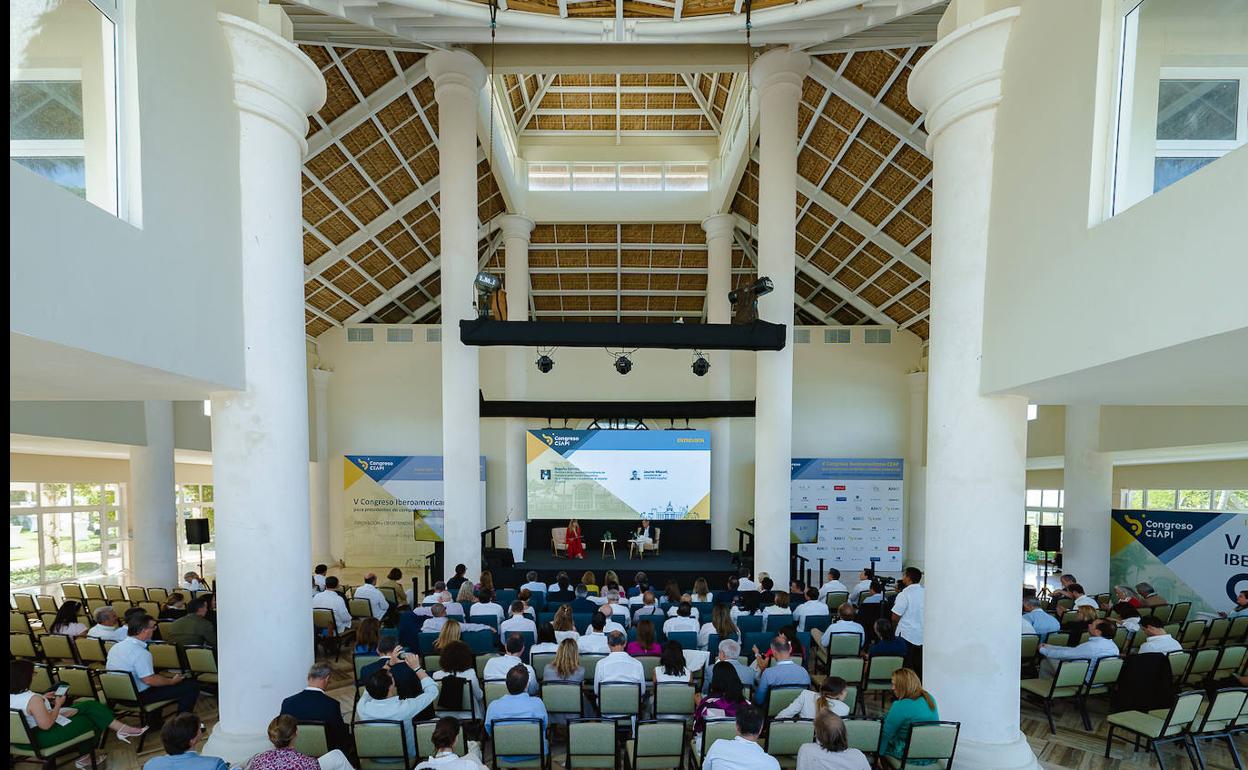 Los empresarios iberoamericanos se comprometen a construir una región más emprendedora, conectada y sostenible