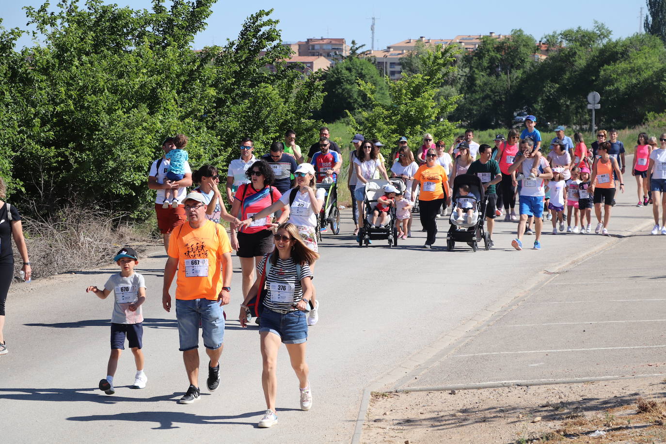 Fotos: Marcha solidaria Cuaresma en Alfaro