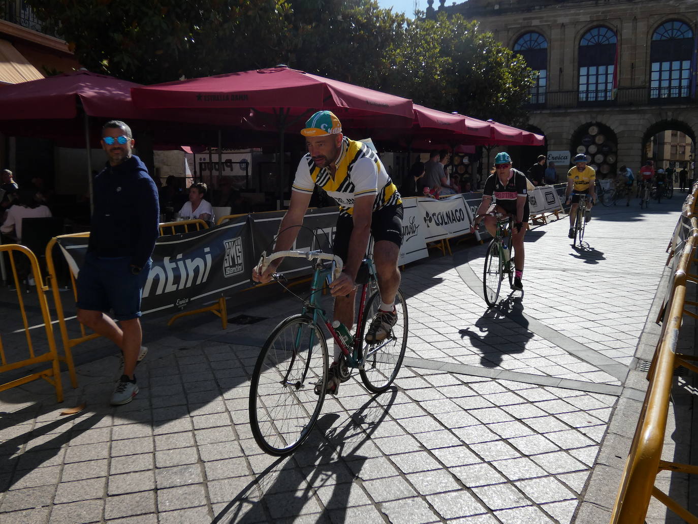 Fotos: La Eroica llena Haro de colores clásicos