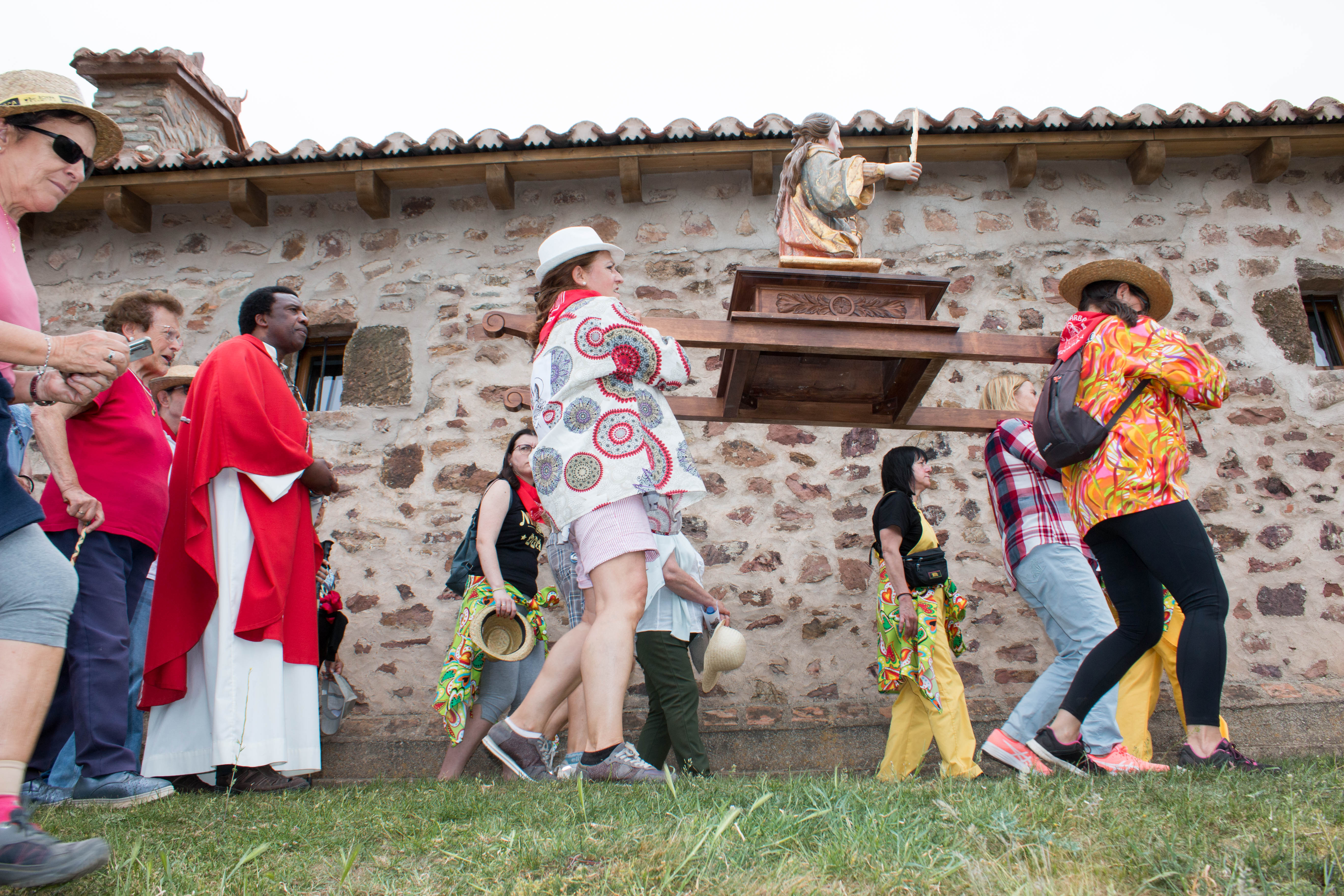 Fotos: Ezcaray celebra la romería a la ermita de Santa Bárbara