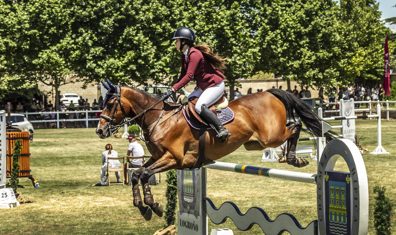 Fotos: González de Zárate vence en el Concurso de Saltos de Logroño