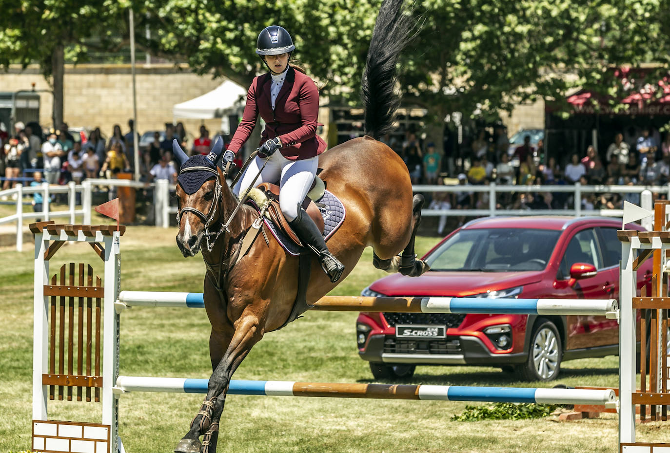 Fotos: González de Zárate vence en el Concurso de Saltos de Logroño