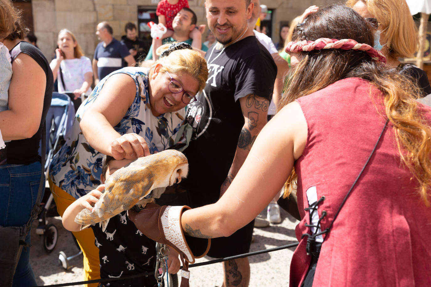 Fotos: Danzas, bailes y un paseo por el campamento francés