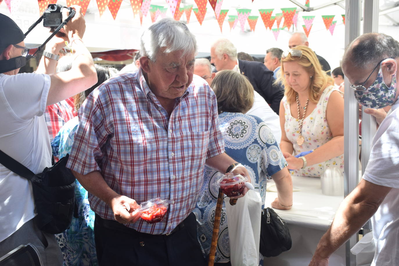 Organiza la Cofradía Logroñesa de San Bernabé.