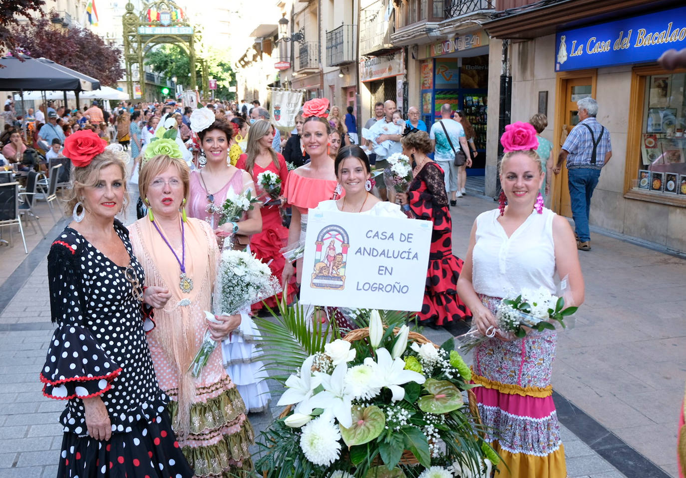 Fotos: Ofrenda floral por San Bernabé