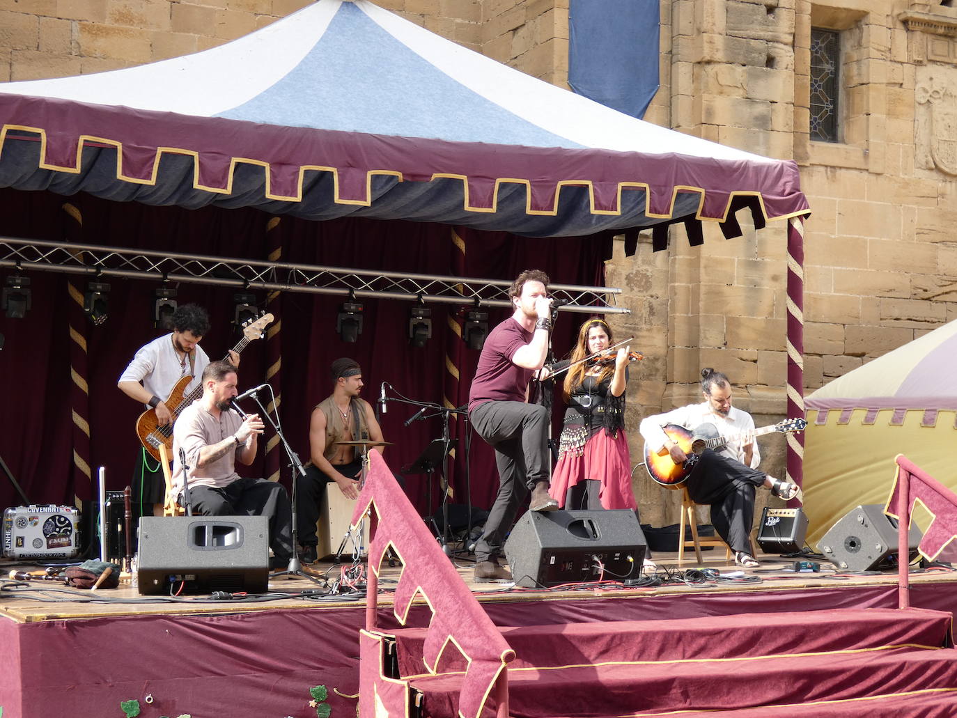 Fotos: Broche final a las Jornadas Medievales de Briones