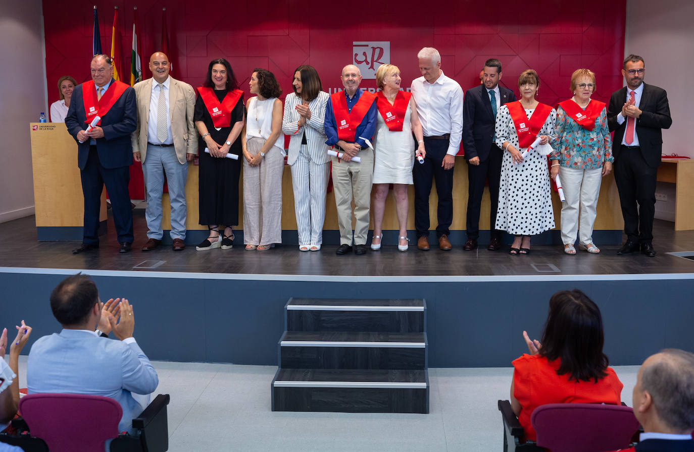 Fotos: Graduación de los alumnos de la promoción 2018-2022 de la Universidad de la Experiencia de la UR