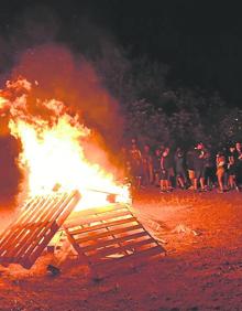 Imagen secundaria 2 - Hogueras en la Plaza del Mercado, Calahorra y Yagüe. 