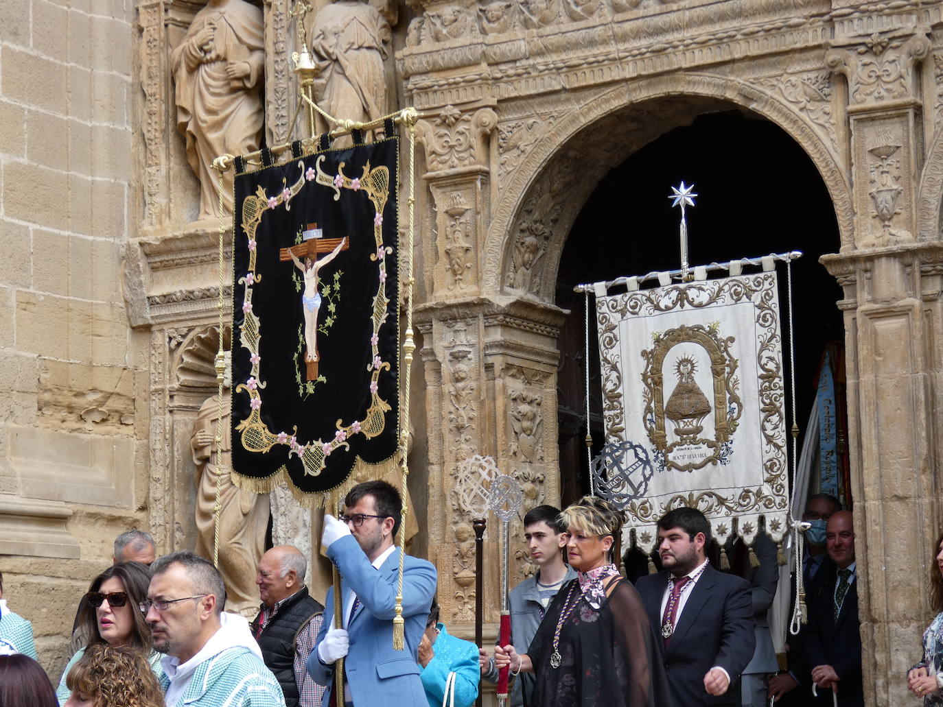 Fotos: San Felices vuelve a procesionar en Haro