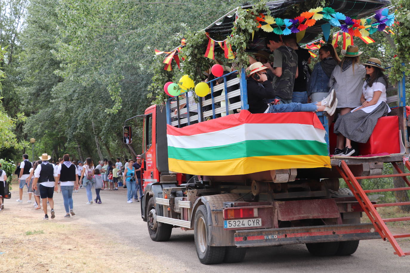 Fotos: Los arnedanos festejan la romería de San Juan