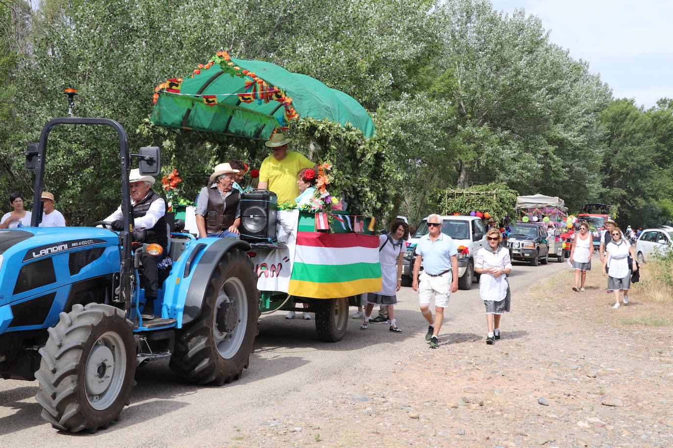 Fotos: Los arnedanos festejan la romería de San Juan