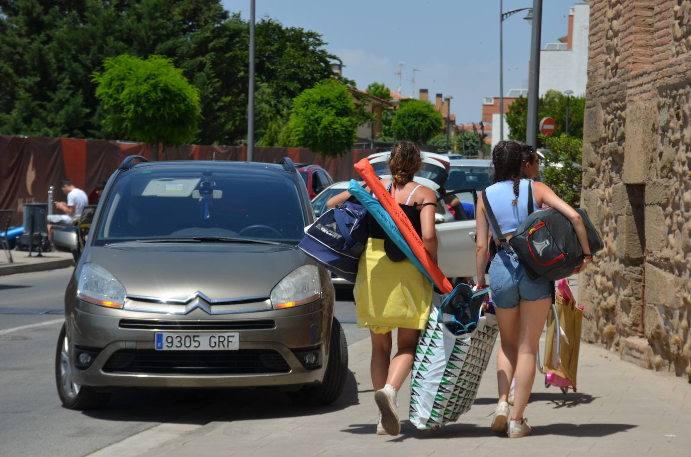 Fotos: Momento de la recogida en el festival Holika