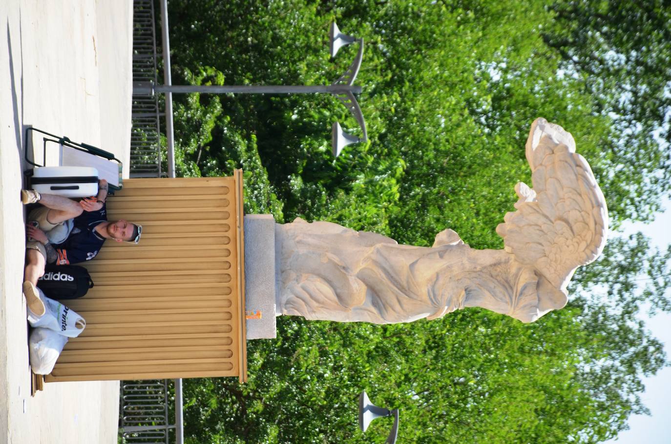 Fotos: Momento de la recogida en el festival Holika