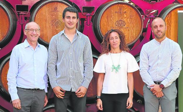 Representantes de Bayer, Bodegas Real Rubio y del sindicato ARAG-ASAJA. 