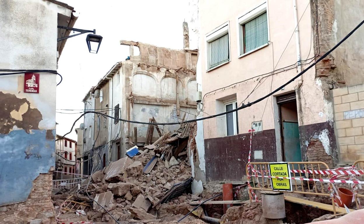 Desplome de una casa en la calle Arrabal de Calahorra