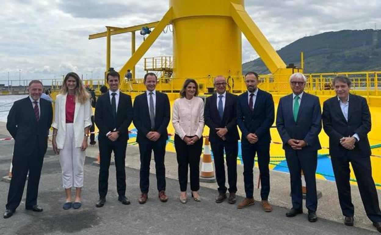 La vicepresidenta Teresa Ribera, este miércoles en el Puerto de Bilbao. 