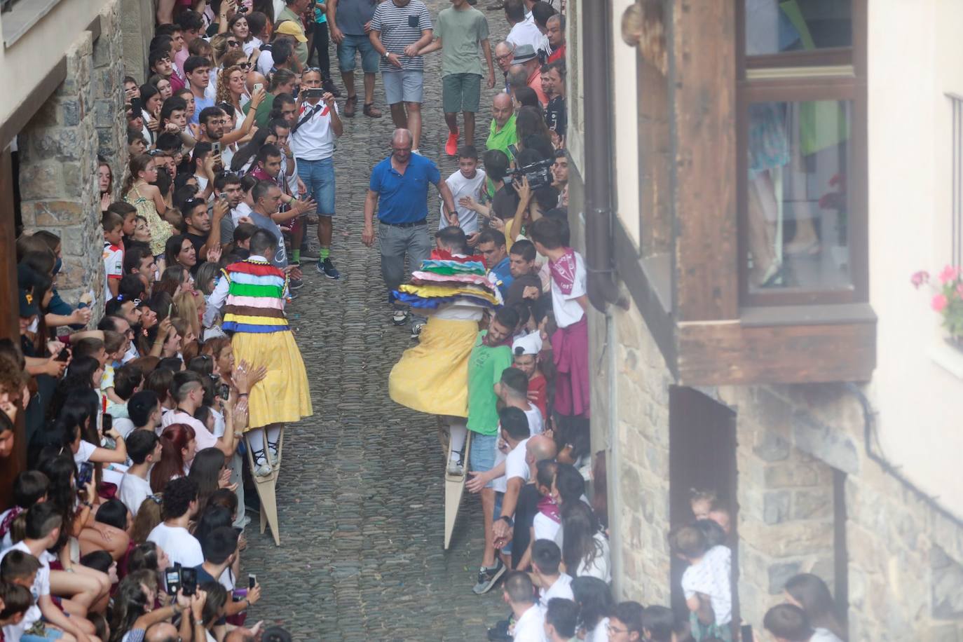 Fotos: Anguiano recupera la danza más tradicional