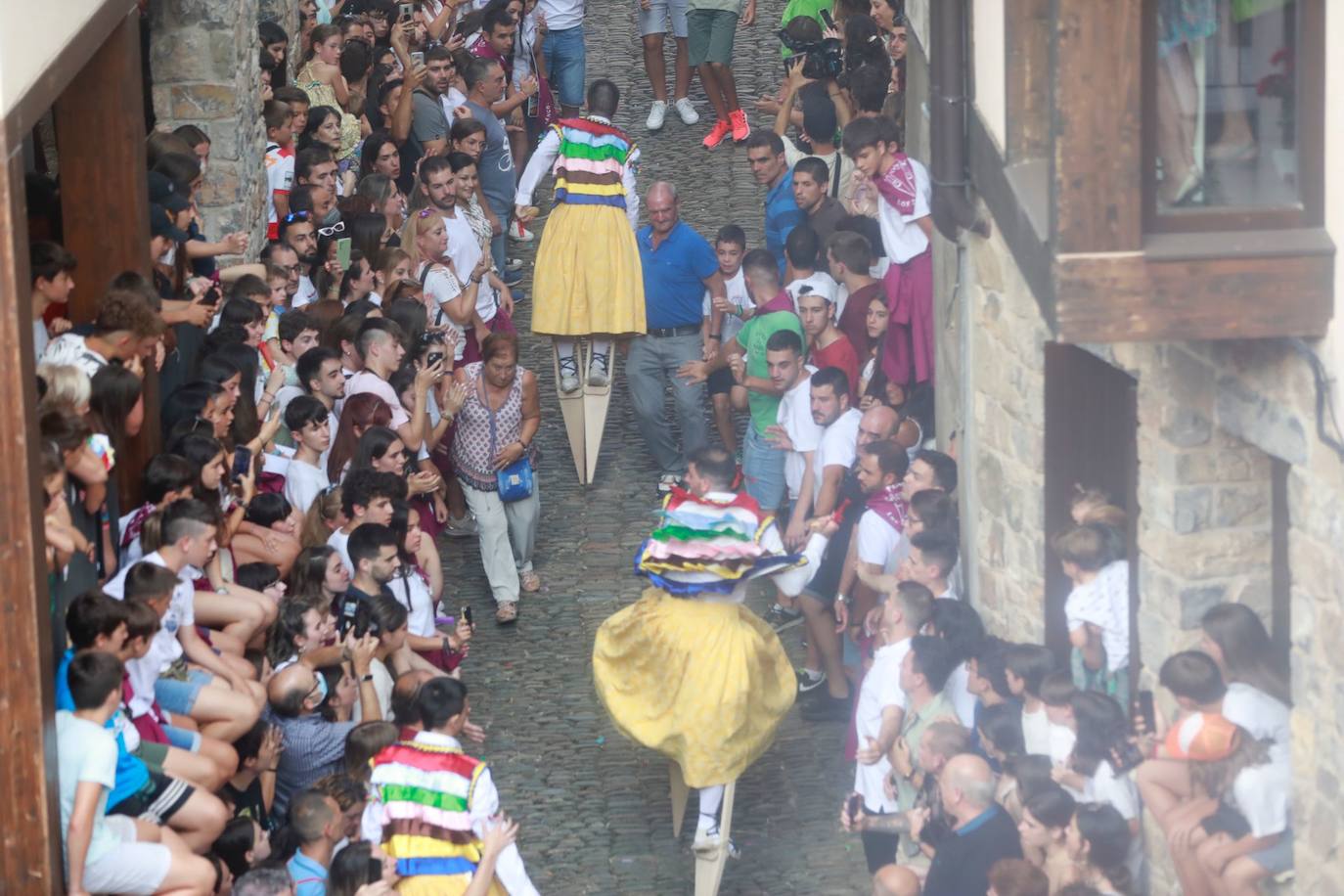 Fotos: Anguiano recupera la danza más tradicional