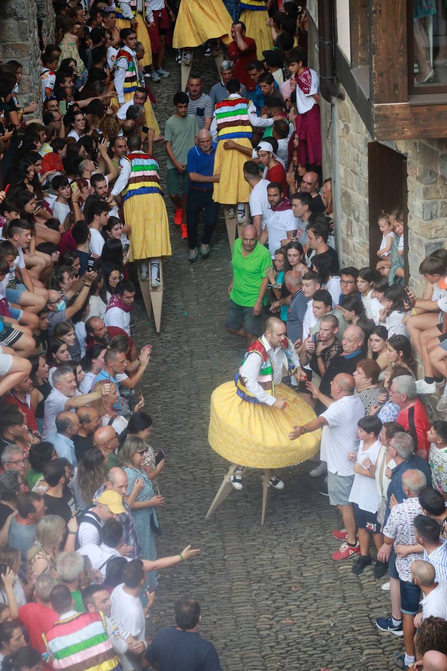 Fotos: Anguiano recupera la danza más tradicional