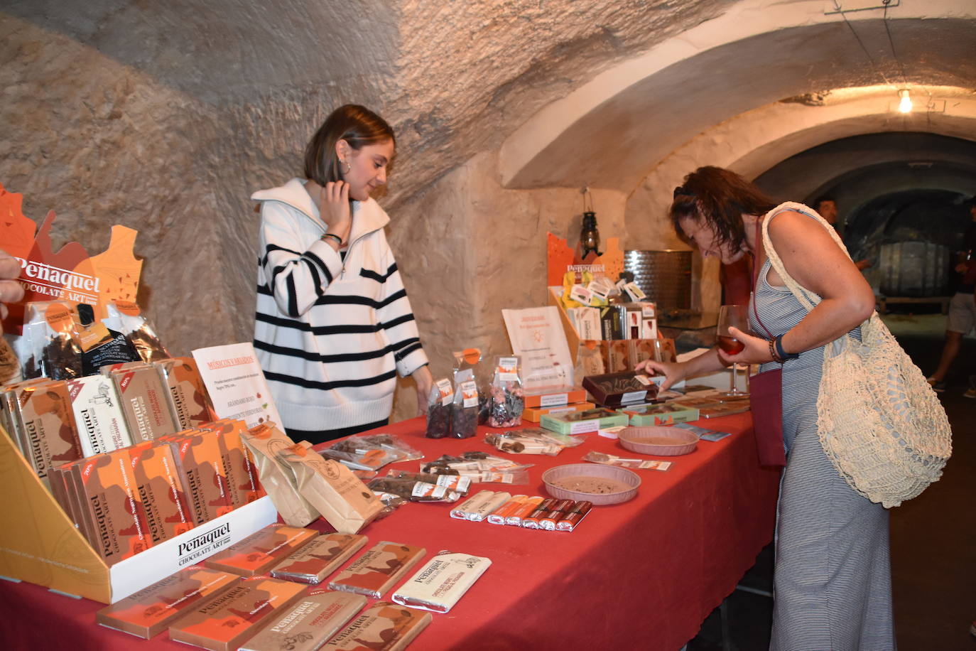 Fotos: Tercera edición de la enoexperiencia BQ en el Barrio de las Bodegas de Quel