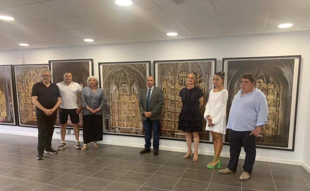 Inauguración de la muestra de fotografías de Jesús Rocandio. 