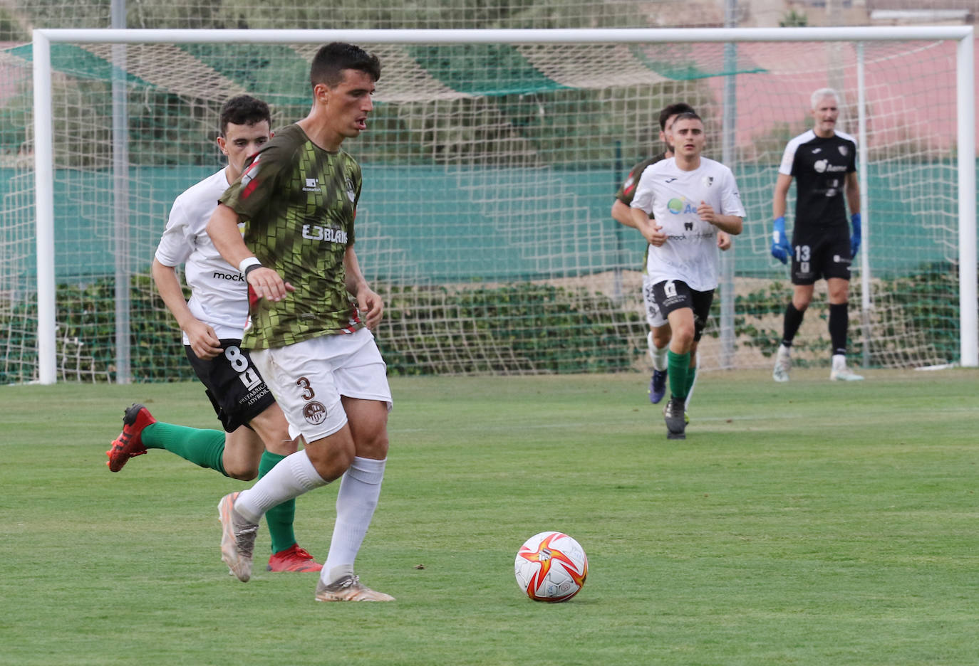 Fotos: Las imágenes del partido SD Logroñés-Alfaro