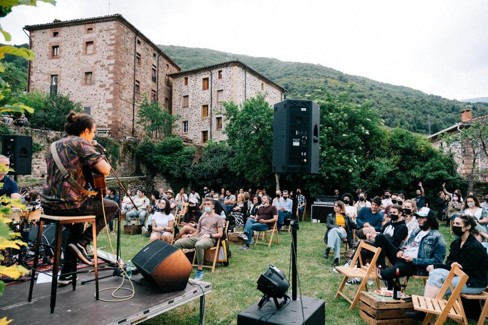 Concierto de una edición anterior del festival de Viniegra de Abajo. 