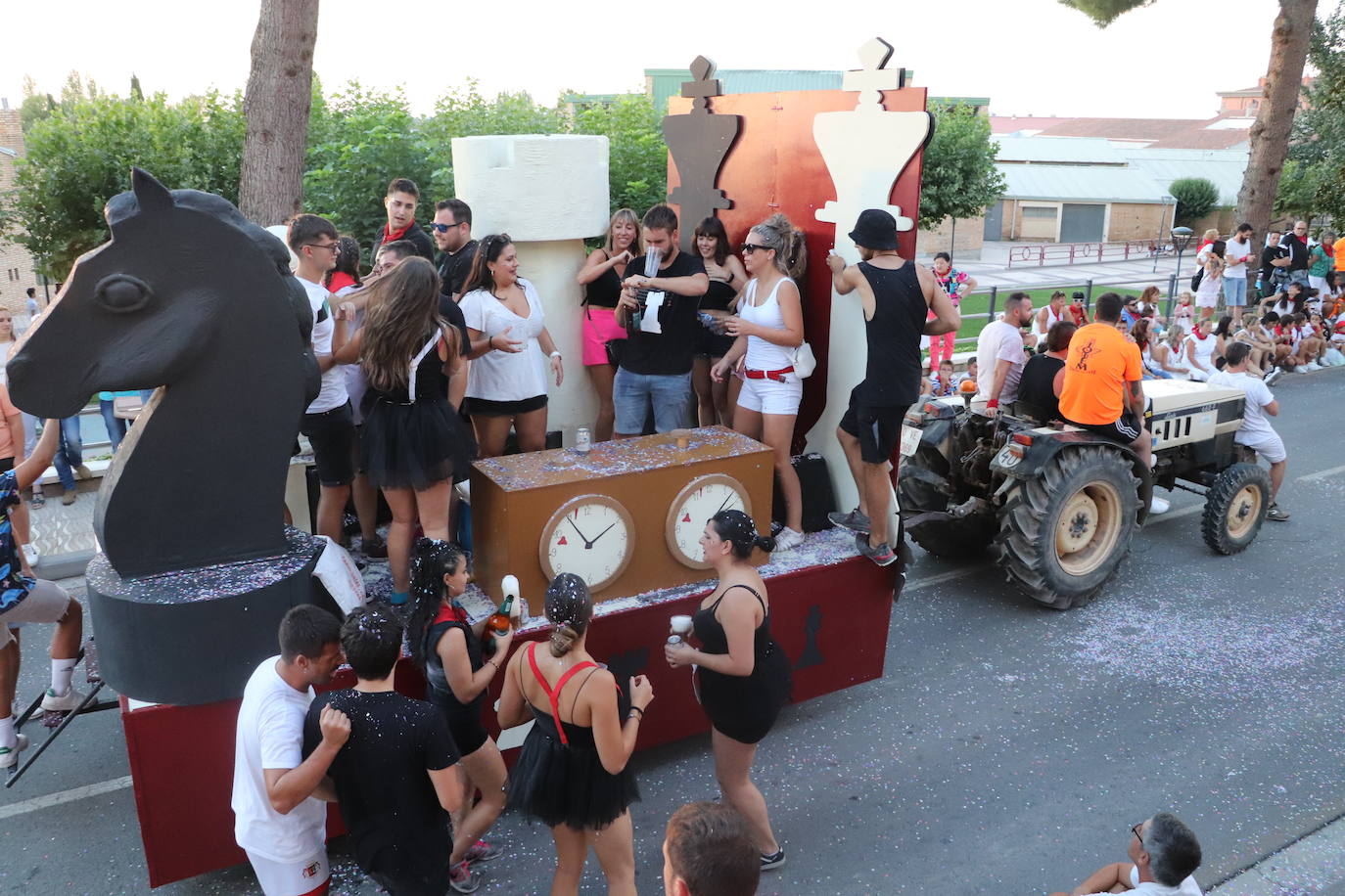 Fotos: El desfile de carrozas de Alfaro