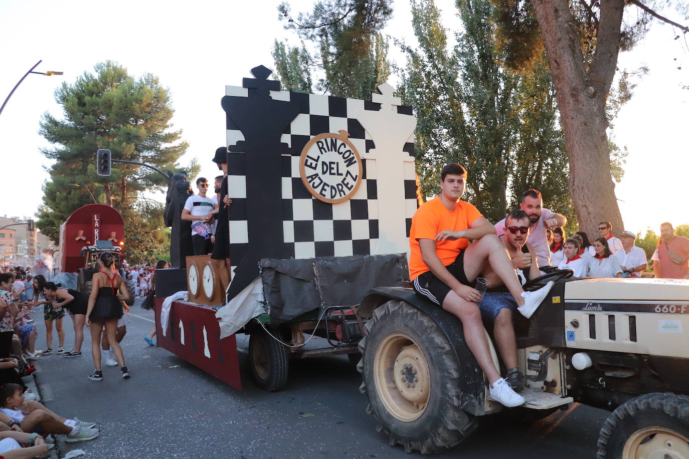 Fotos: El desfile de carrozas de Alfaro