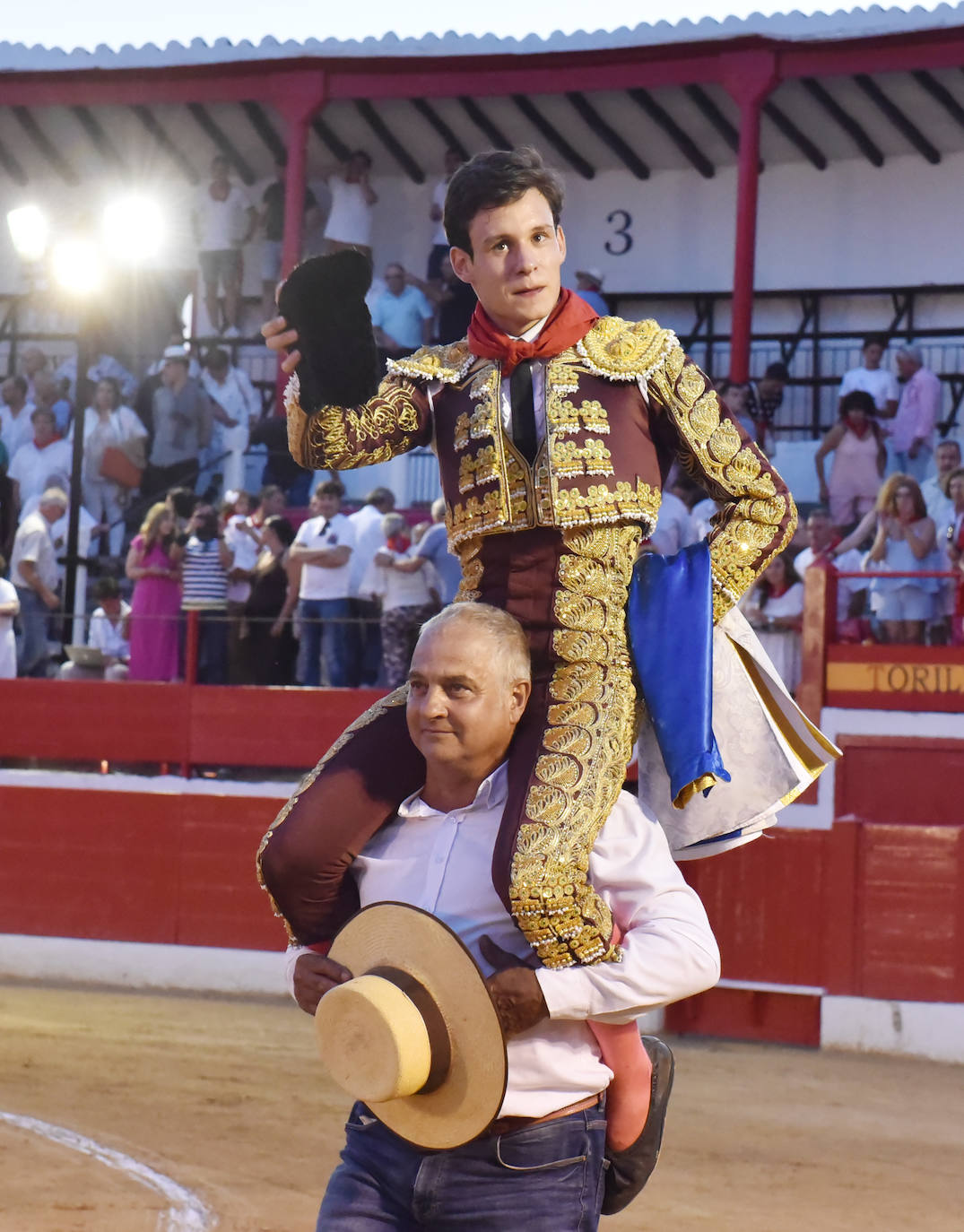 Fotos: Triunfo de Fabio Jiménez en la corrida de Alfaro