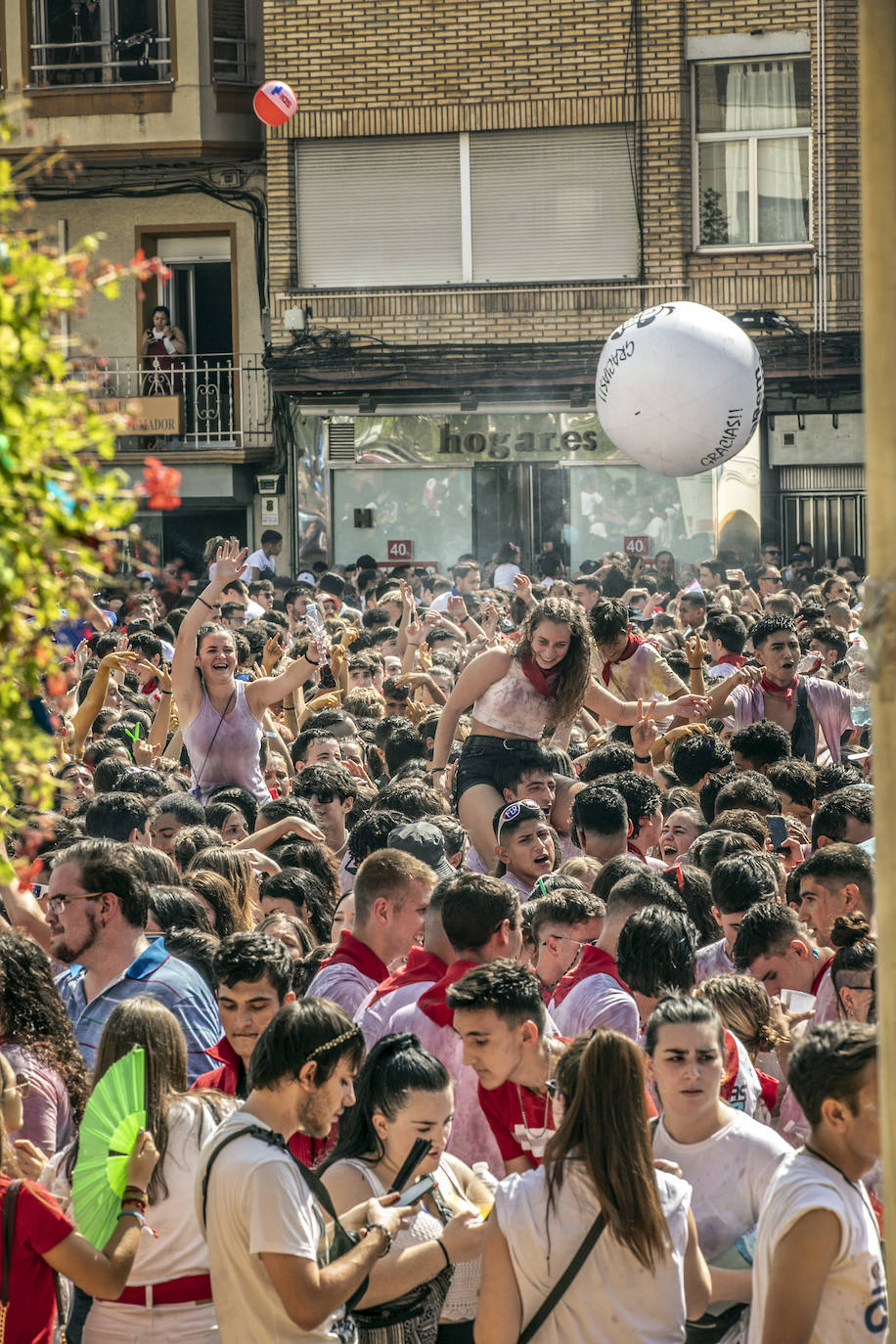 Fotos: Calahorra dispara el cohete