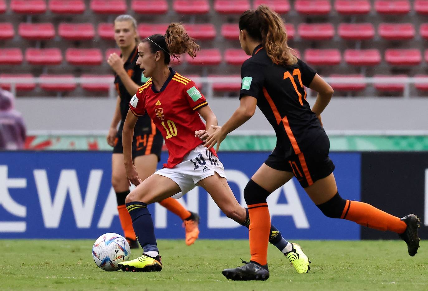 Fotos: La España de Ana Tejada alcanza la final tras derrotar a Países Bajos