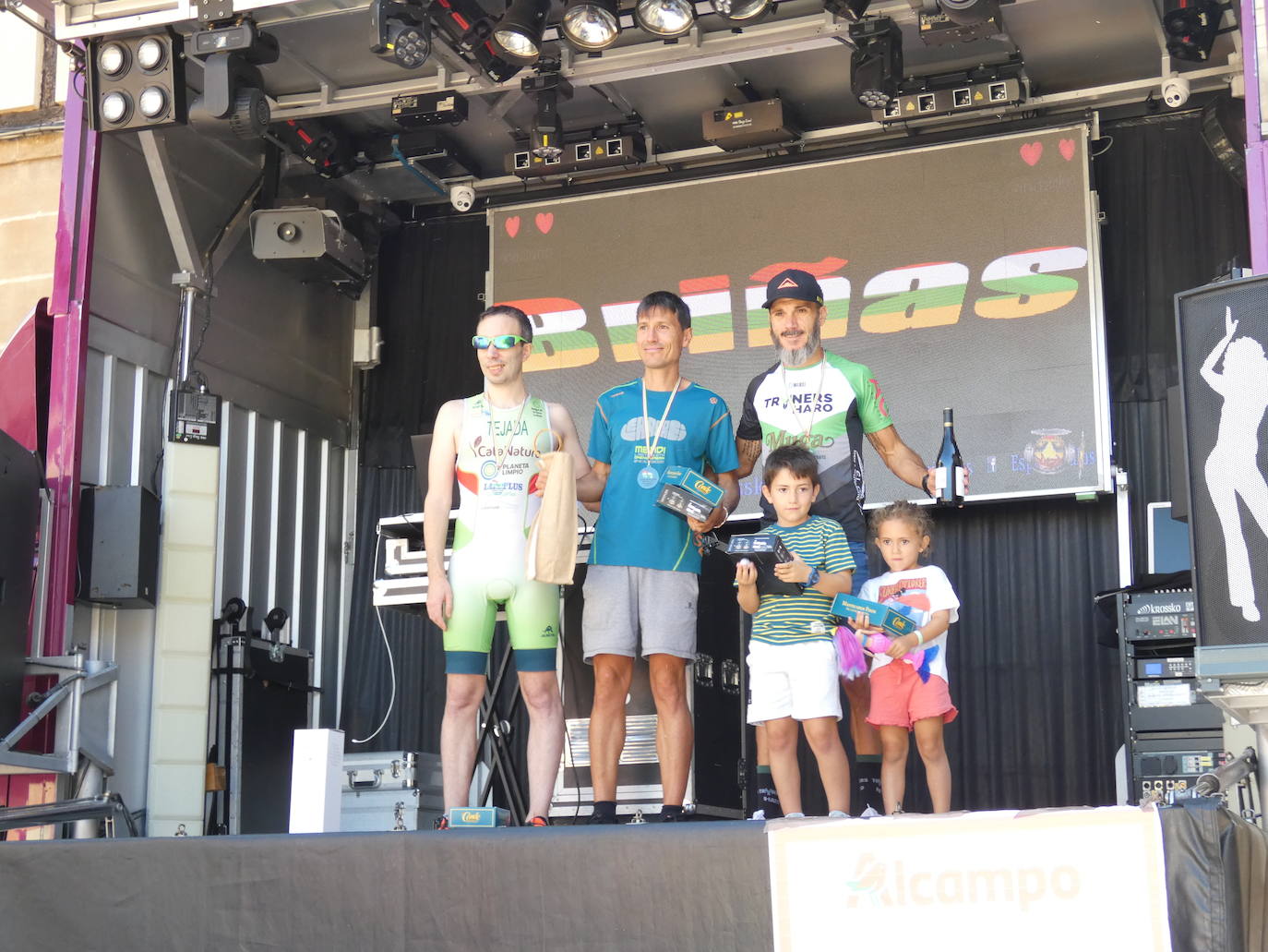 Fotos: Carrera popular &#039;Meandro del río Ebro&#039; en Briñas