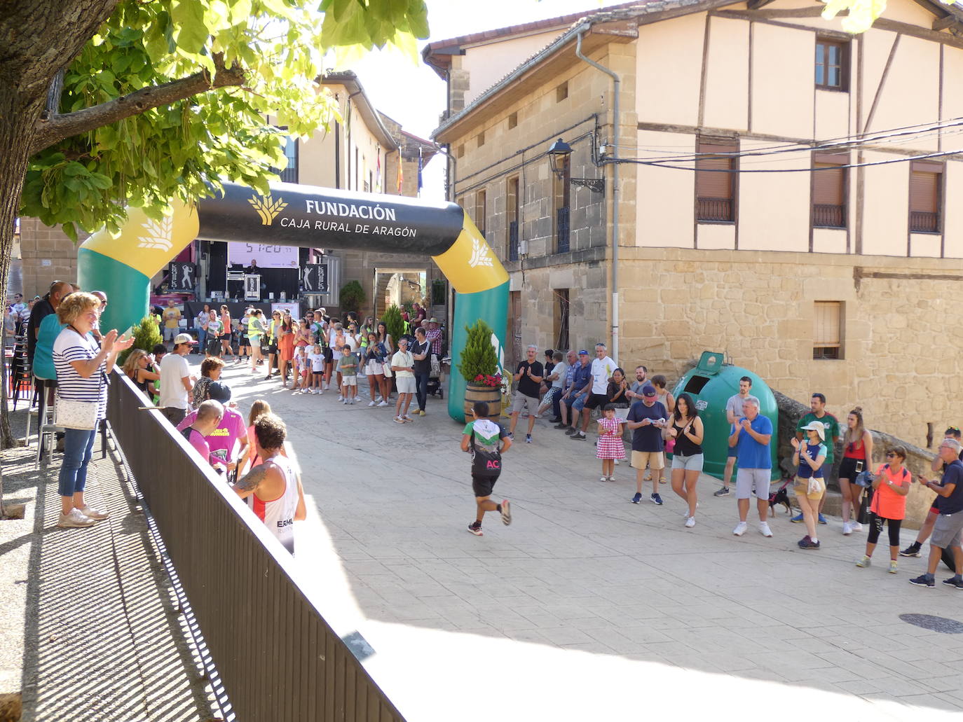 Fotos: Carrera popular &#039;Meandro del río Ebro&#039; en Briñas