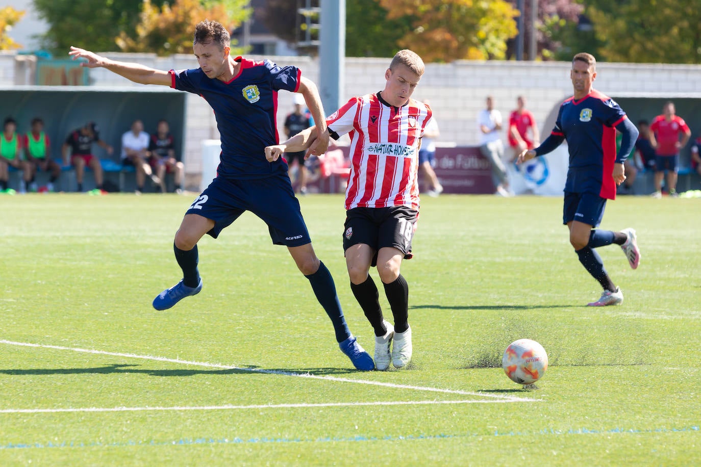 Fotos: La UD Logroñés B gana el torneo del Comillas en el que también participó el Anguiano