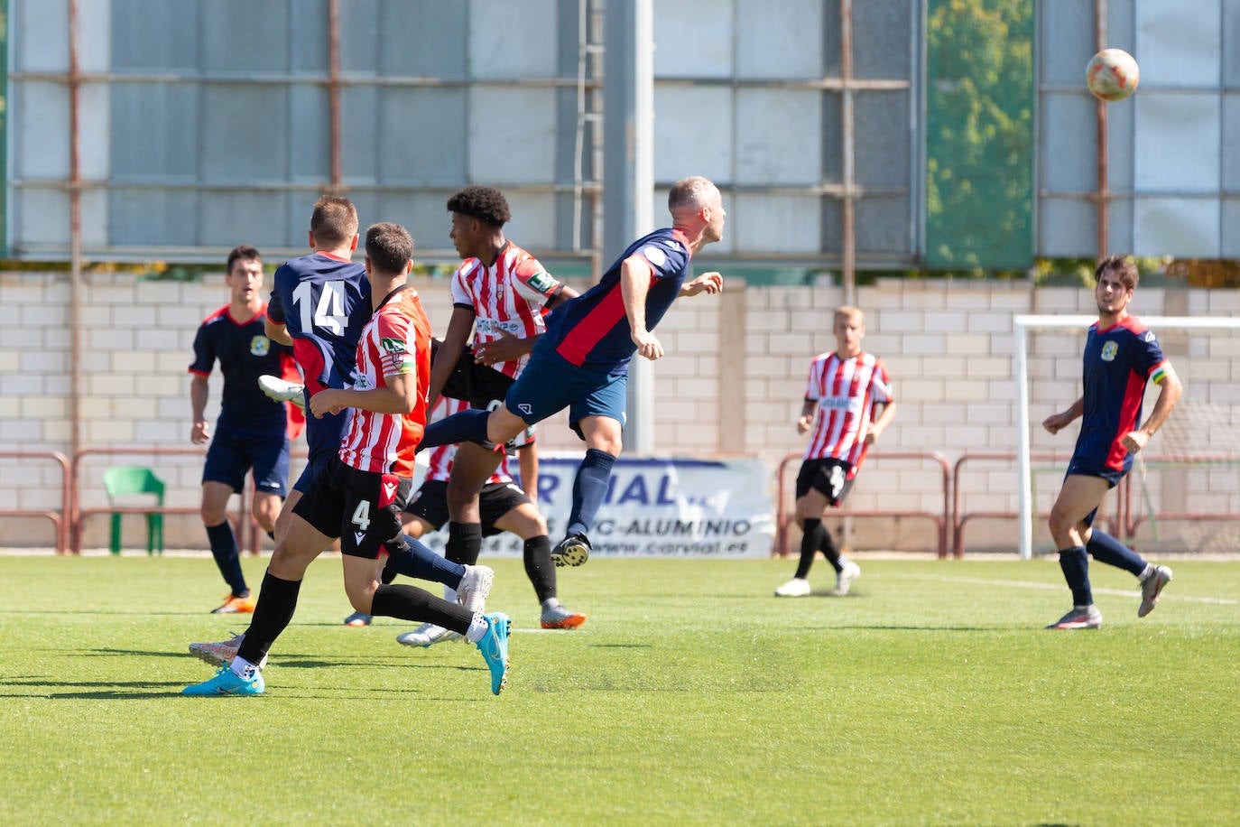 Fotos: La UD Logroñés B gana el torneo del Comillas en el que también participó el Anguiano