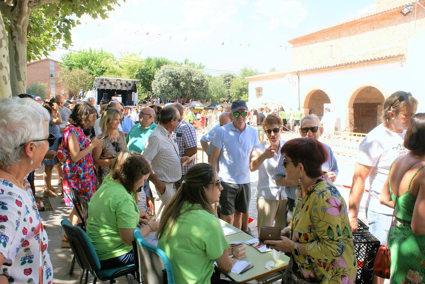 Fotos: Miles de personas asisten al Festival de la patata brava de Villar de Torre