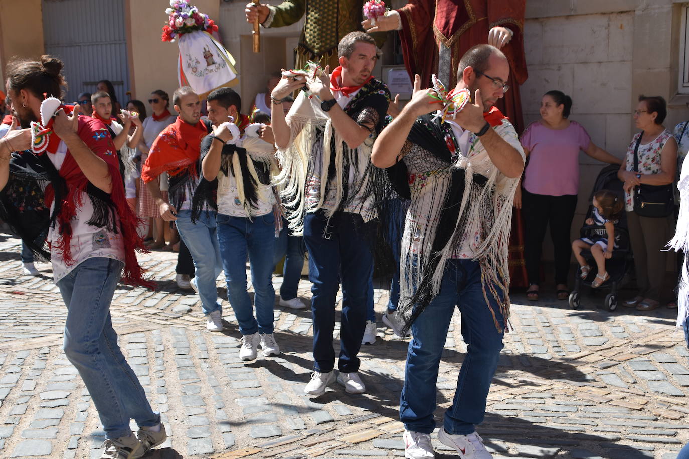 Fotos: Bajada de San Gil y danza de la Gaita